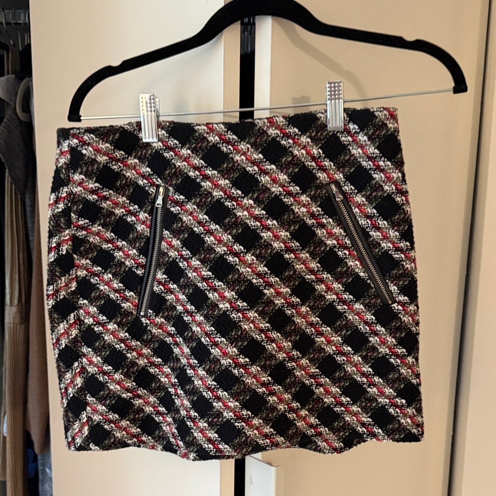 Zara Black Tweed Mini Skirt with Red and White Threading